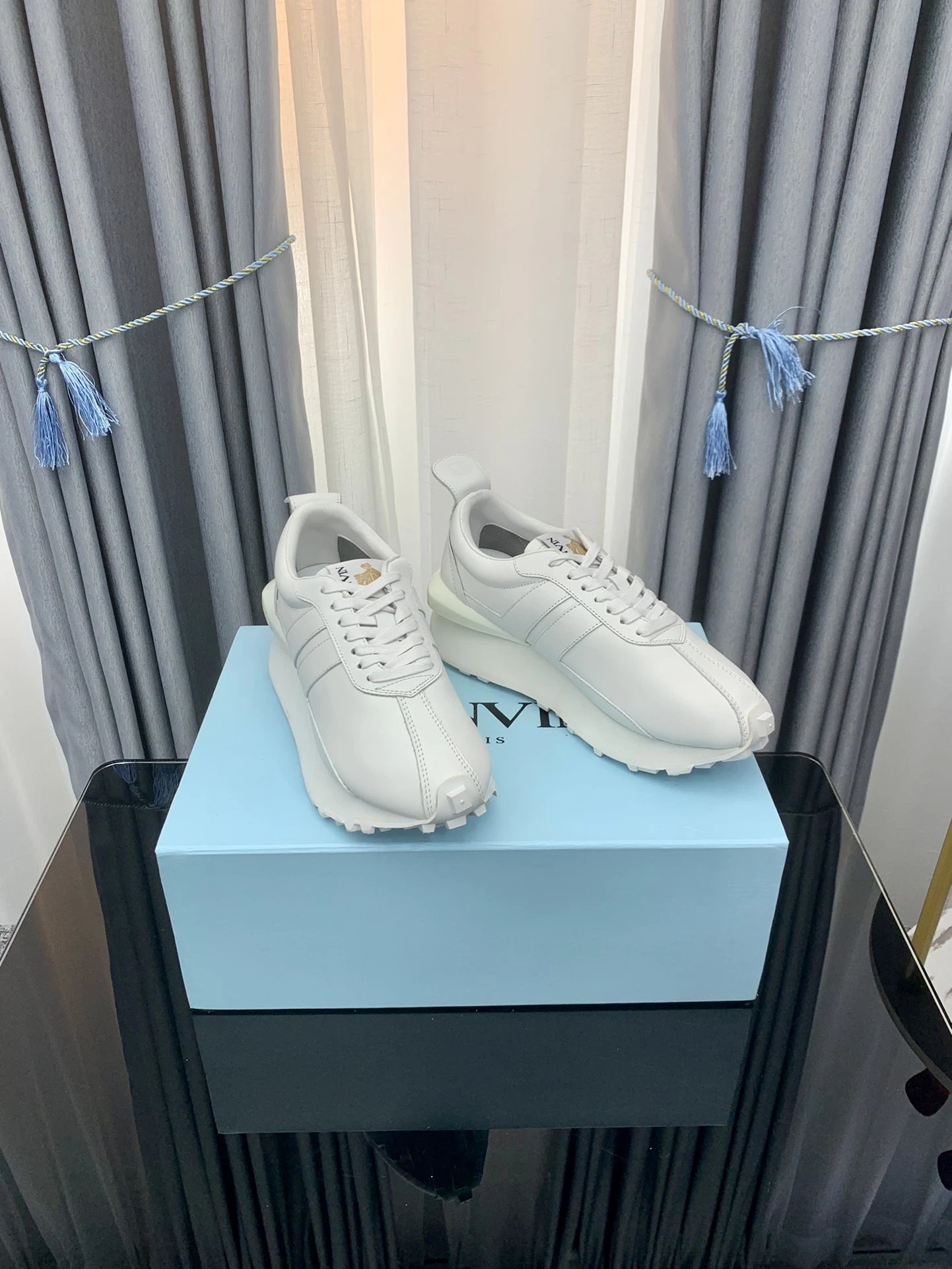 High quality shoes 001-XW