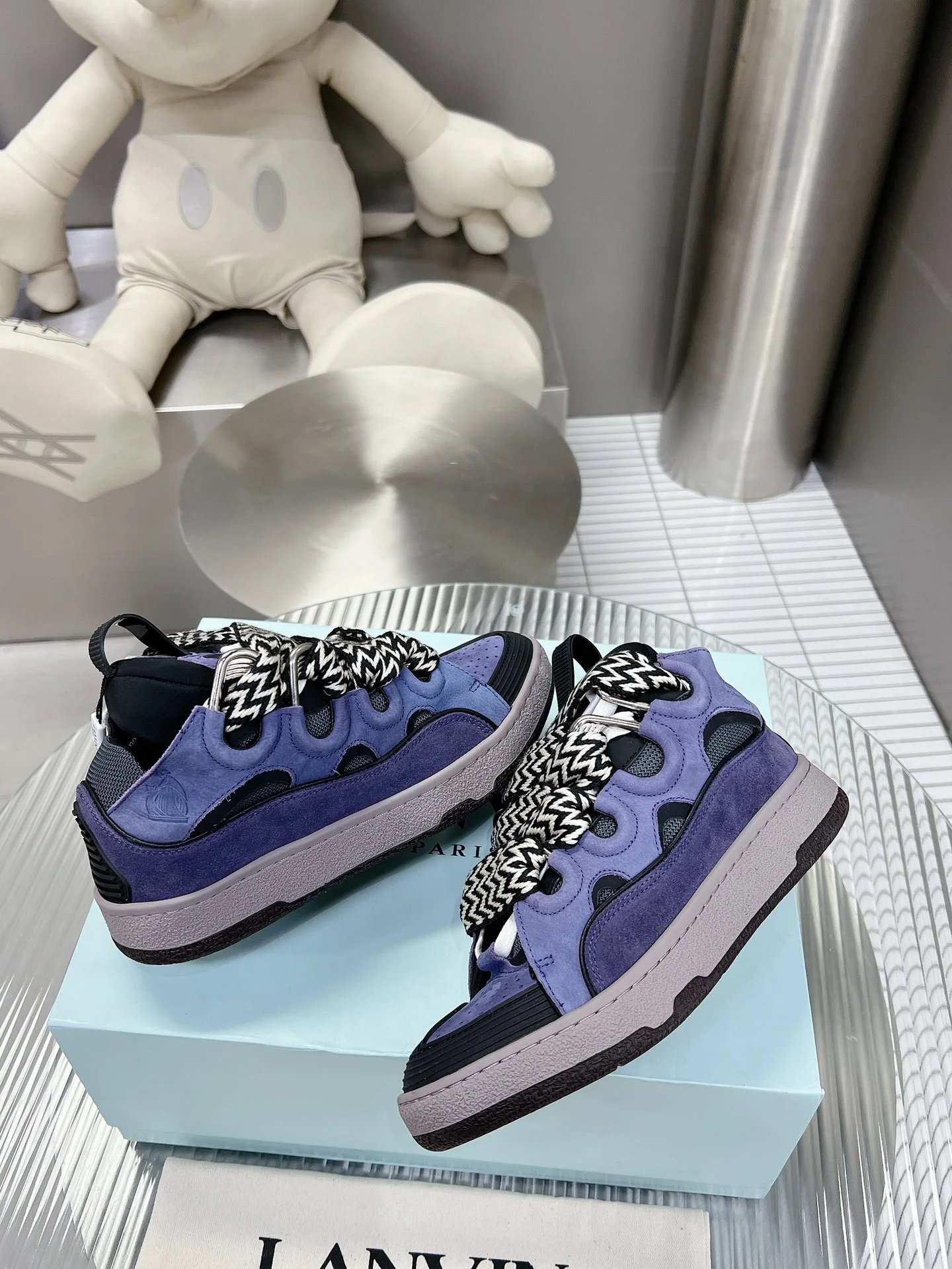 High quality shoes 001-XW