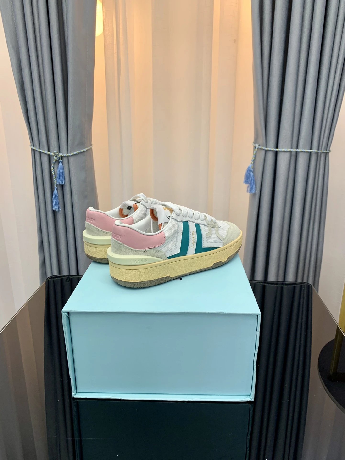 Freps - High Quality Shoes 001