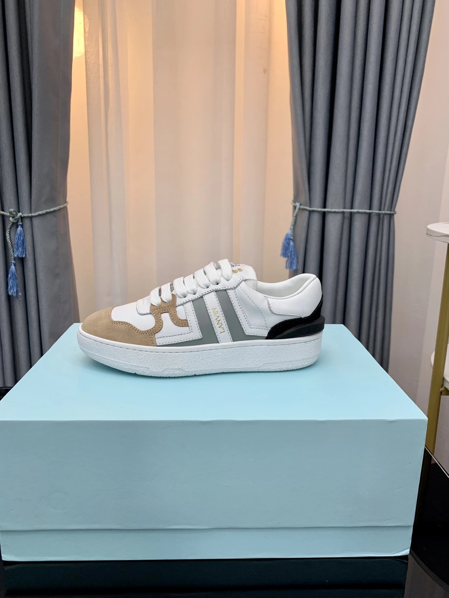 Freps - High Quality Shoes 001