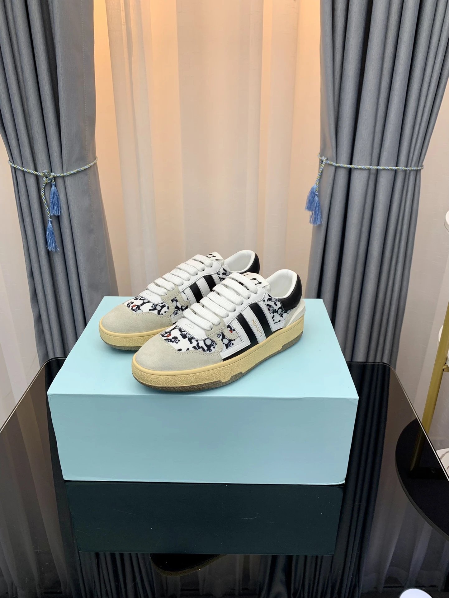 Freps - High Quality Shoes 001