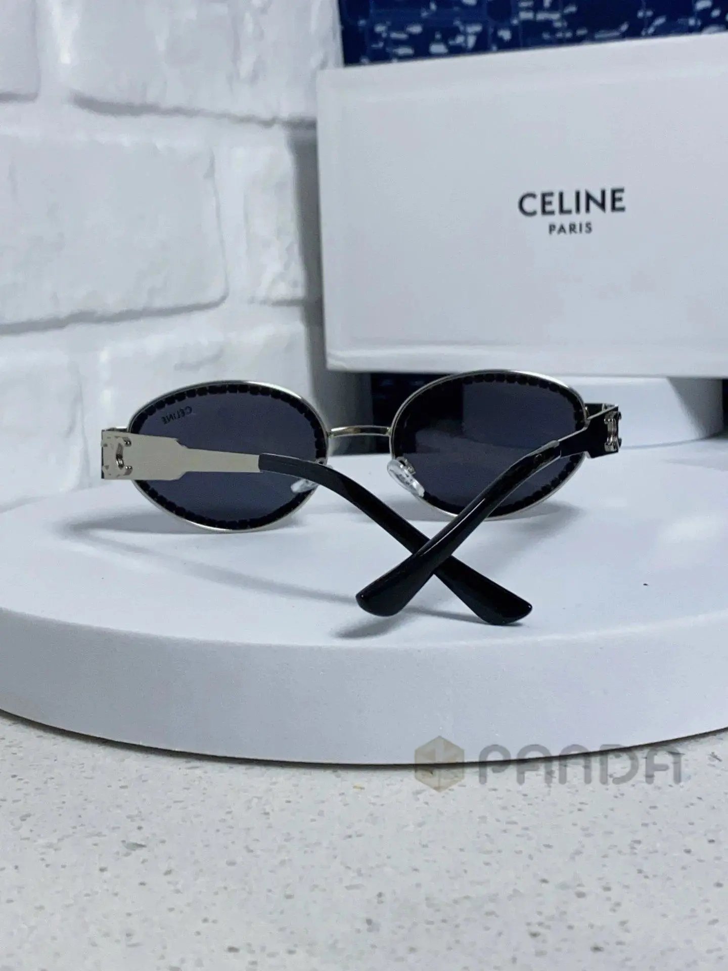 High quality thick framed gold label sunglasses 7 pcs add : 18859952090 if you need size guide