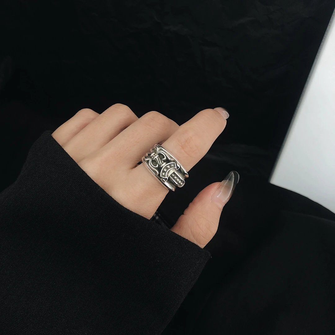 High quality Croheart Dagger Scroll Ring
