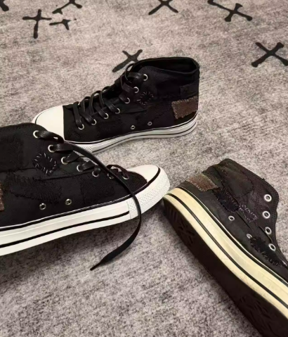 High quality patched cloth shoes