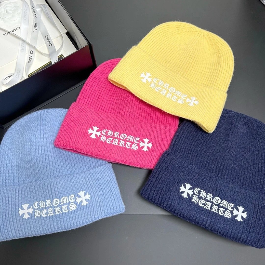 High quality fashionable and versatile symbol knitted hat pls add : if you need size guide