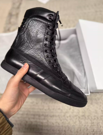 High quality 'crime victim' zipper boots (shipped within 15 days)