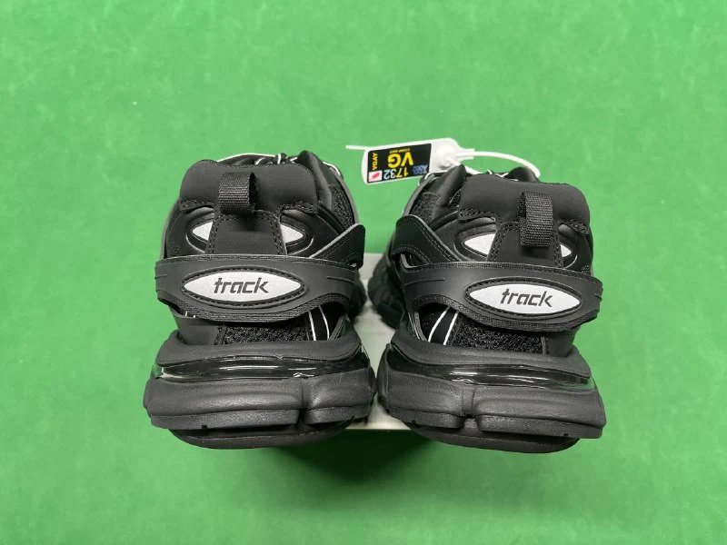 OWN - High quality shoe LED