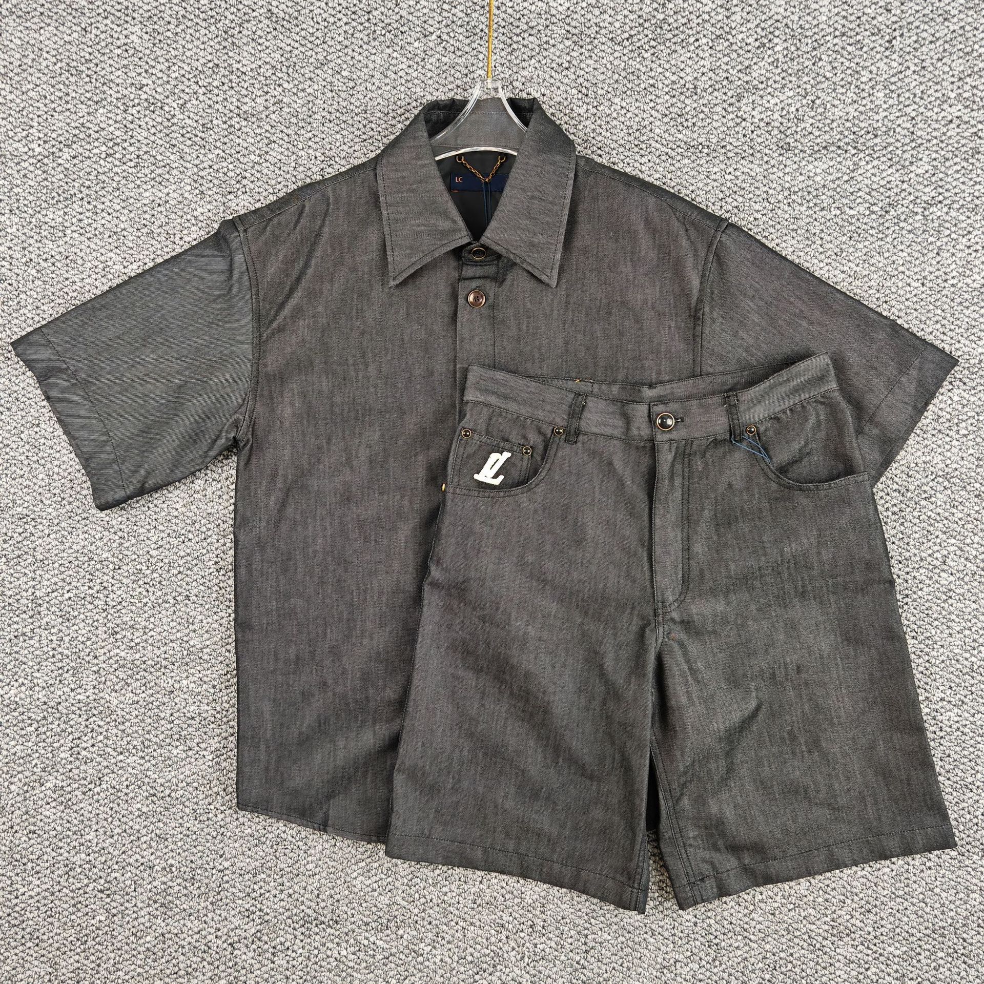 High quality denim shirt set, please add : 18030258501 if you need size guide