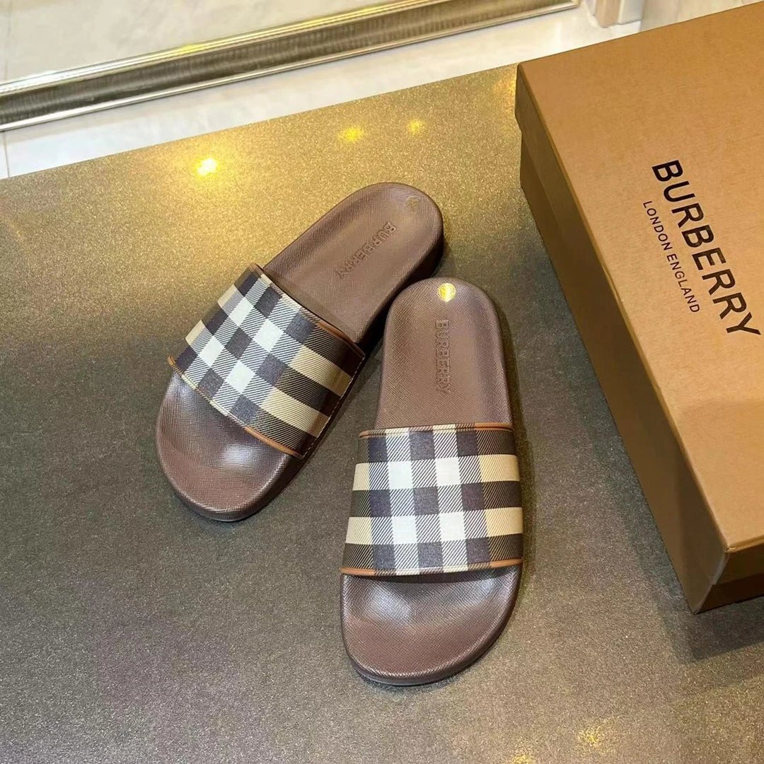Freps - High quality slippers 001