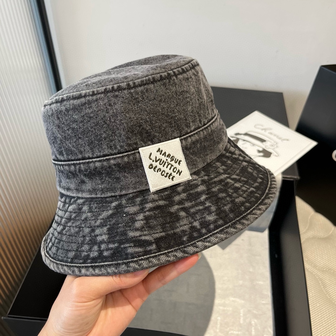 High quality and fashionable sunshade fisherman hat 2 pcs add : 18859952090 if you need size guide