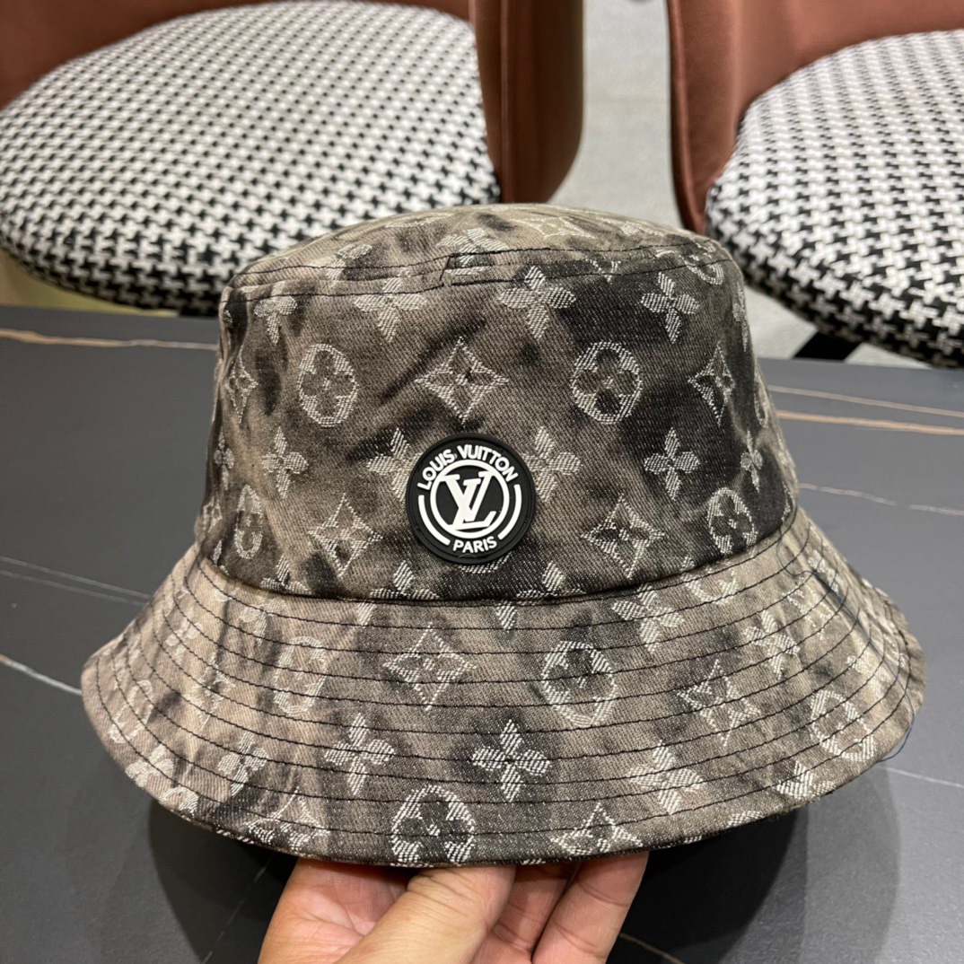 High quality and fashionable sunshade fisherman hat 2 pcs add : 18859952090 if you need size guide