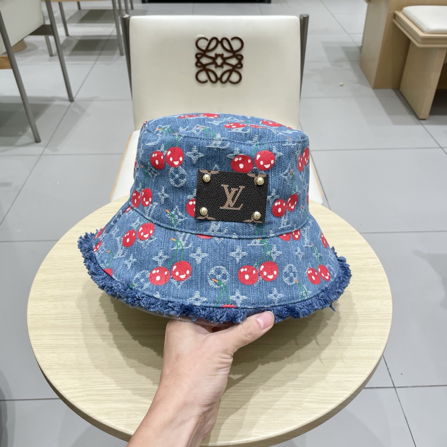 High quality and fashionable sunshade fisherman hat 2 pcs add : 18859952090 if you need size guide