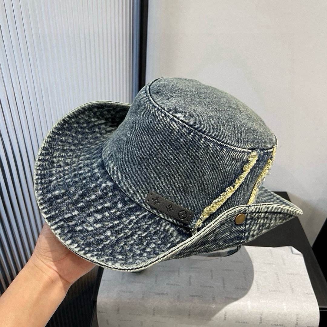 High quality and fashionable sunshade fisherman hat 2 pcs add : 18859952090 if you need size guide