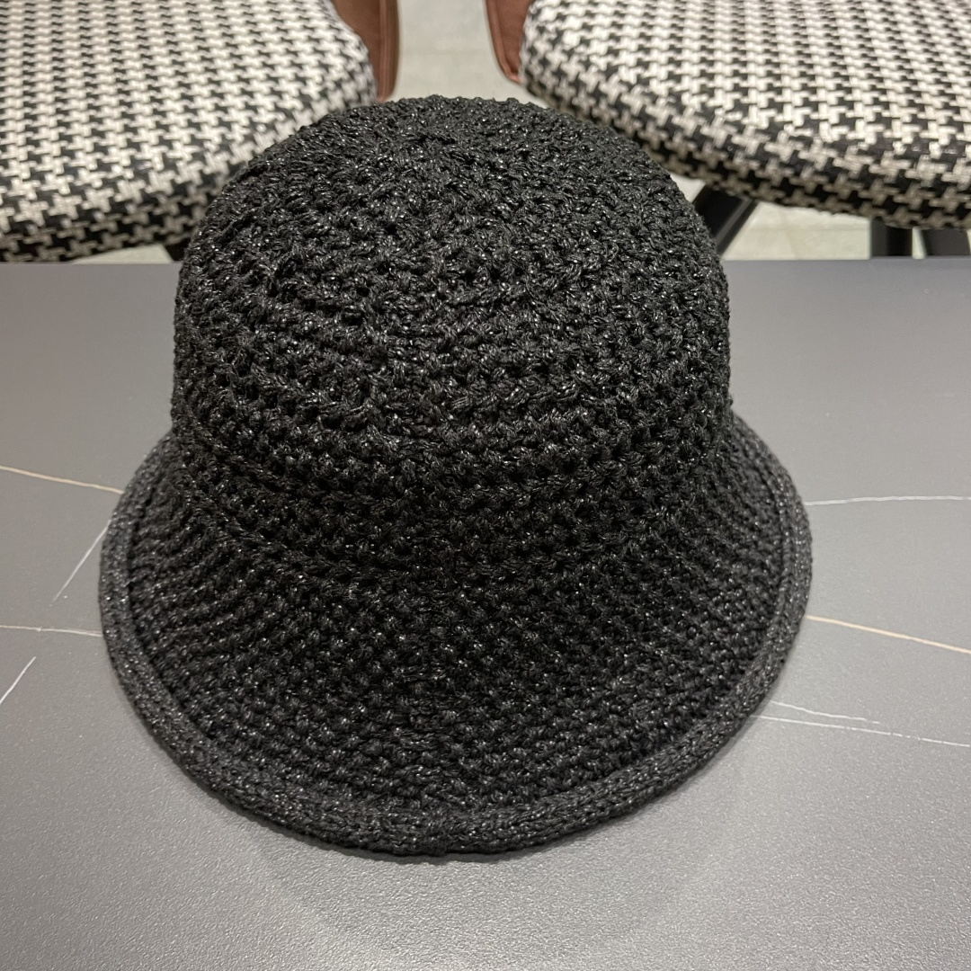 High quality and fashionable sunshade fisherman hat 2 pcs add : 18859952090 if you need size guide