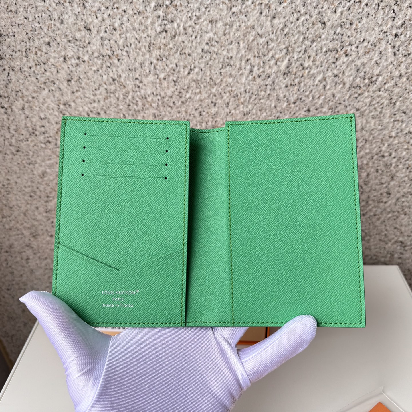 High quality new printed passport clip, short clip wallet, PLS add : 18030258501 if you need size guide