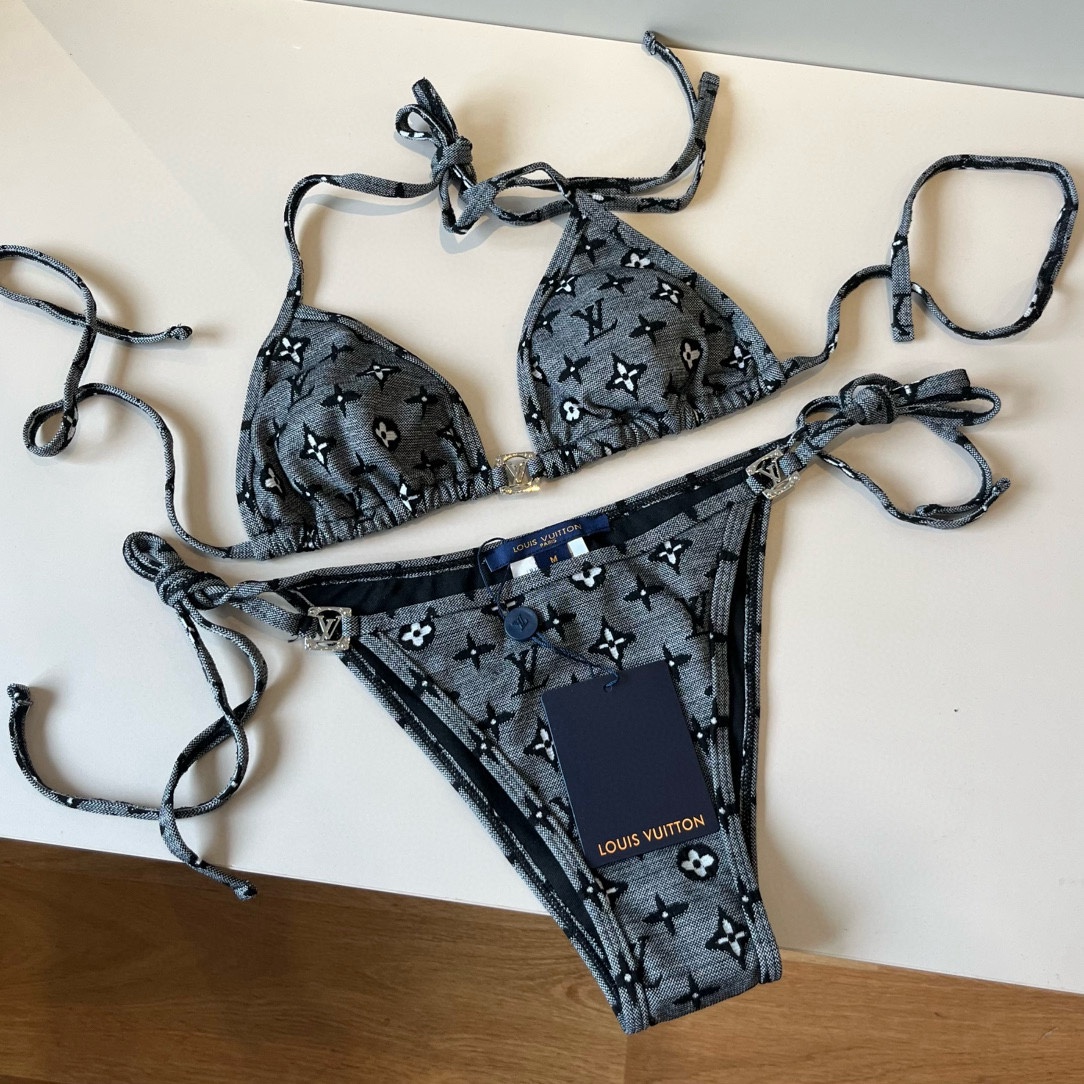High quality bikini set 6pcs add : 18859952090 if you need size guide