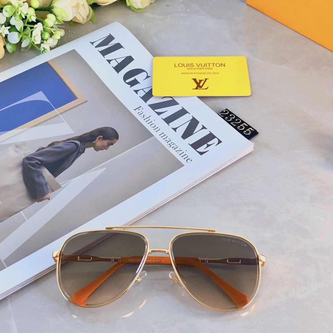 High quality temperament sunscreen sunglasses 4pcs add : 18030258501 if you need size guide