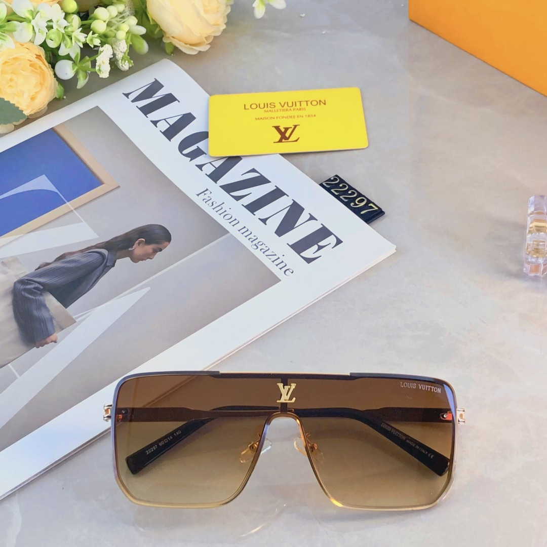 High quality temperament sunscreen sunglasses 4pcs add : 18030258501 if you need size guide