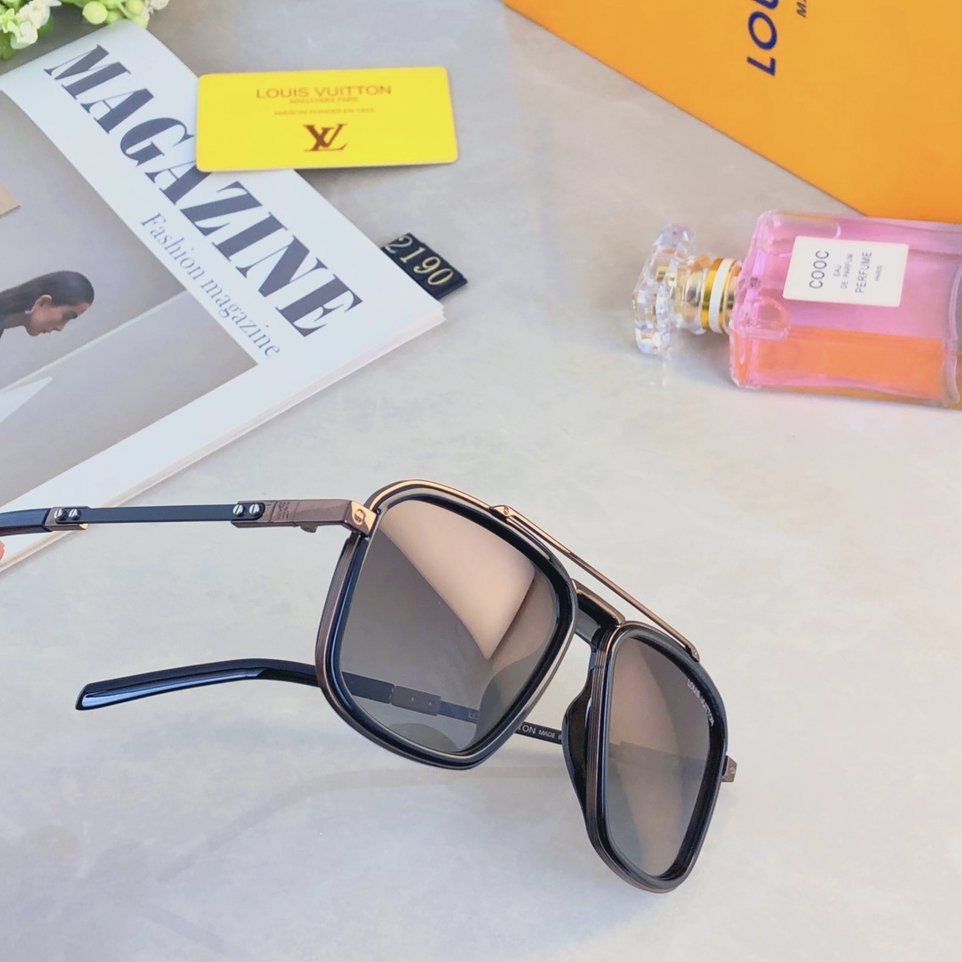 High quality temperament sunscreen sunglasses 4pcs add : 18030258501 if you need size guide