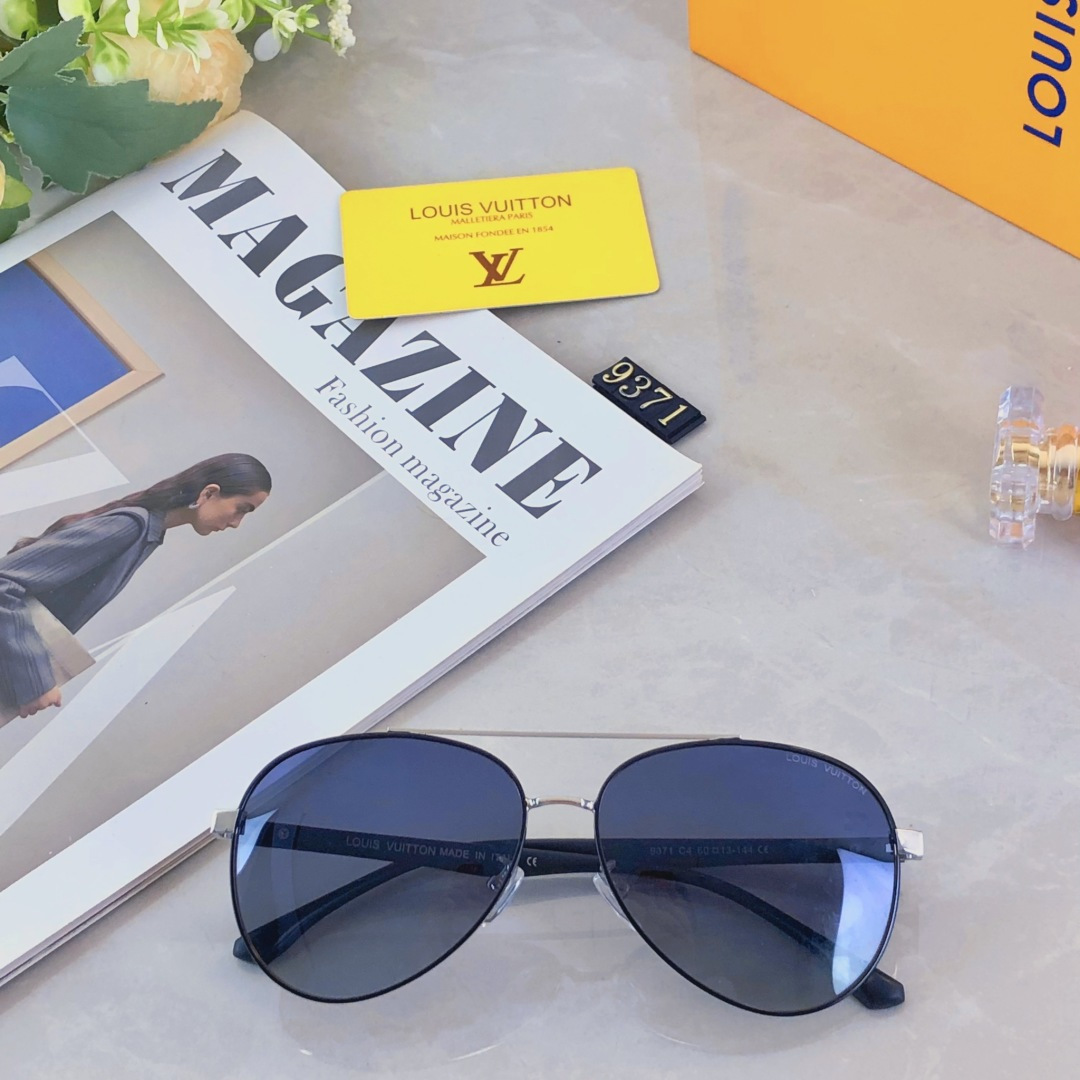 High quality temperament sunscreen sunglasses 1 pls add : 18030258501 if you need size guide