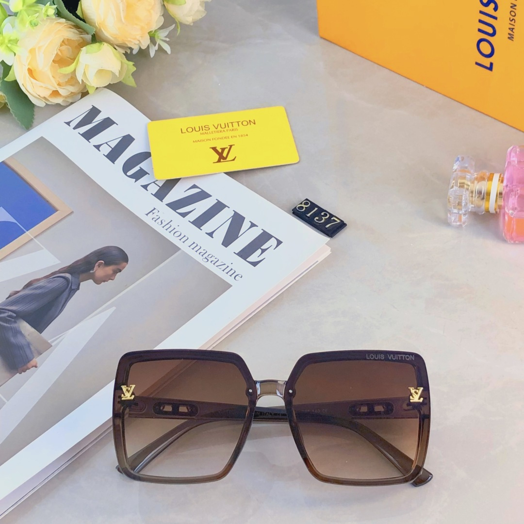 High quality temperament sunscreen sunglasses 1 pls add : 18030258501 if you need size guide