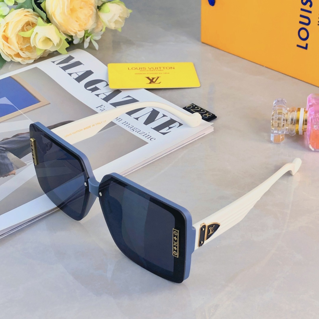 High quality temperament sunscreen sunglasses 1 pls add : 18030258501 if you need size guide