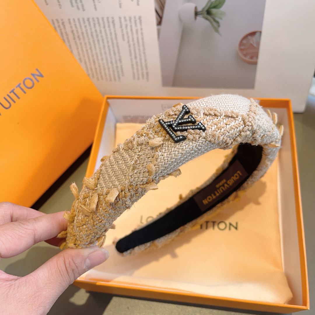 High quality fashionable and versatile headband, please add : 18859952090 if you need size guide