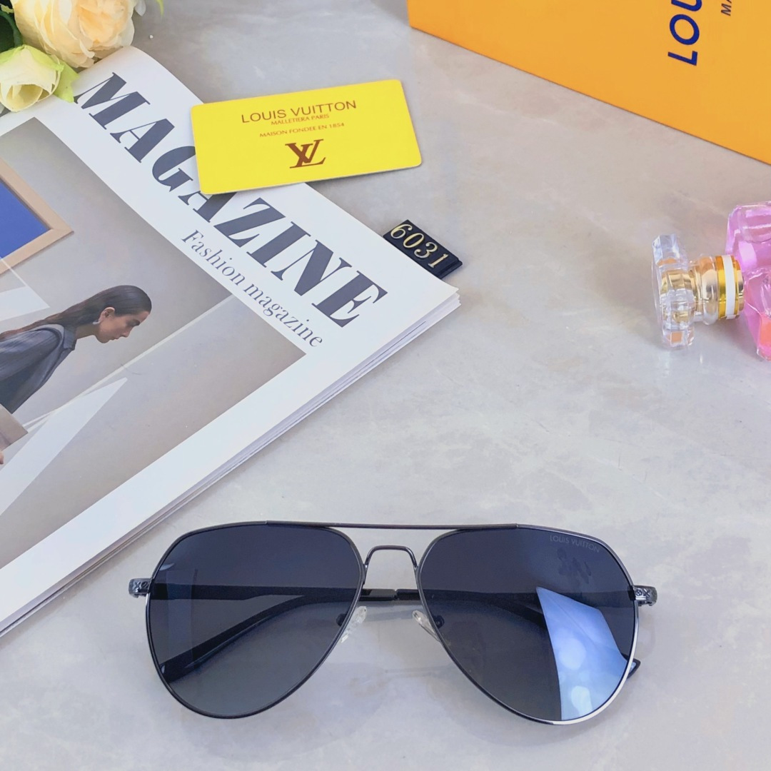 High quality temperament sunscreen sunglasses 3 pcs add : 18030258501 if you need size guide