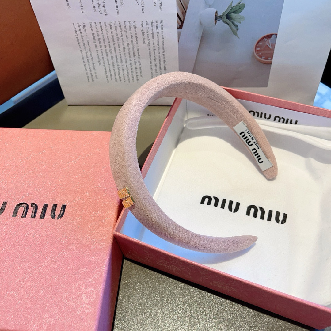 High quality patent leather hair bands, please add : 18030258501 if you need size guide