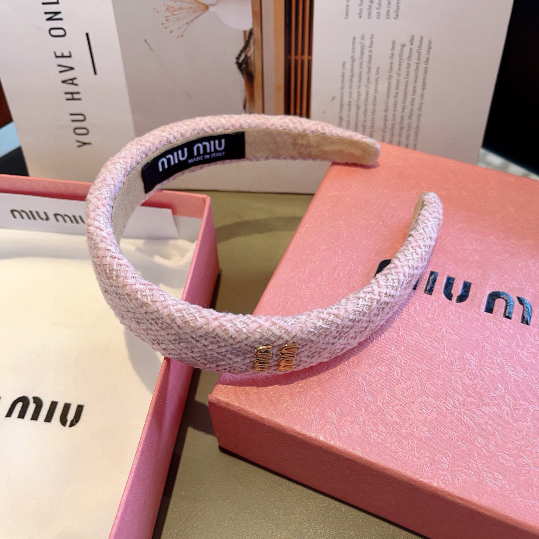 High quality patent leather hair bands, please add : 18030258501 if you need size guide