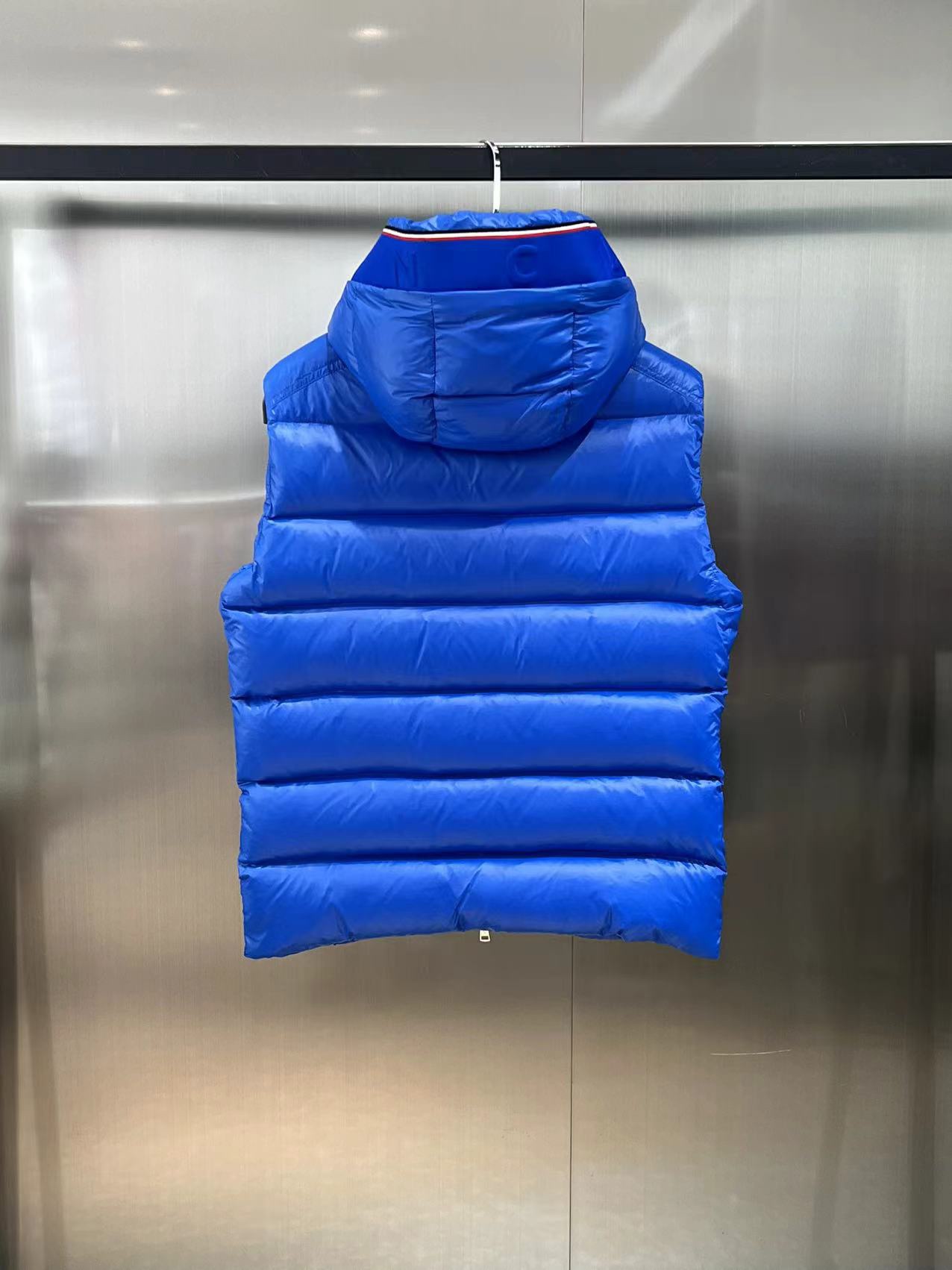 OWN - Casual vest 1
