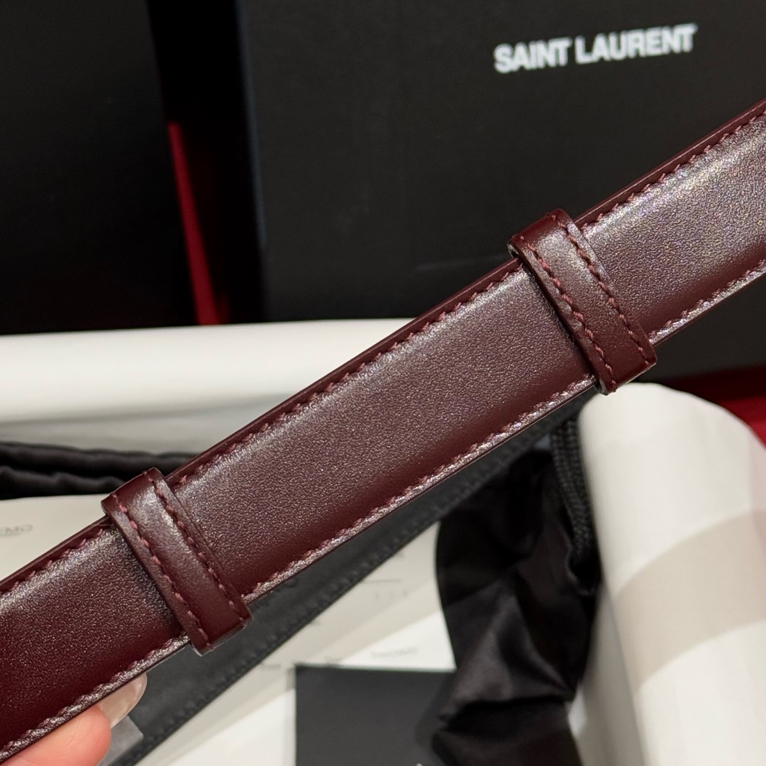 High quality, simple and refined women's waist belt 2 pcs add : 18030258501 if you need size guide