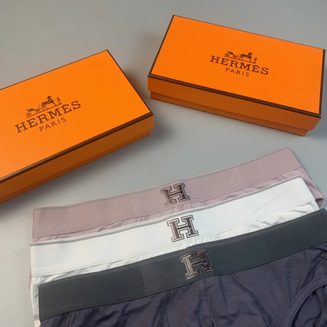 High quality men's underwear in a box of three, with a color selection of 12
