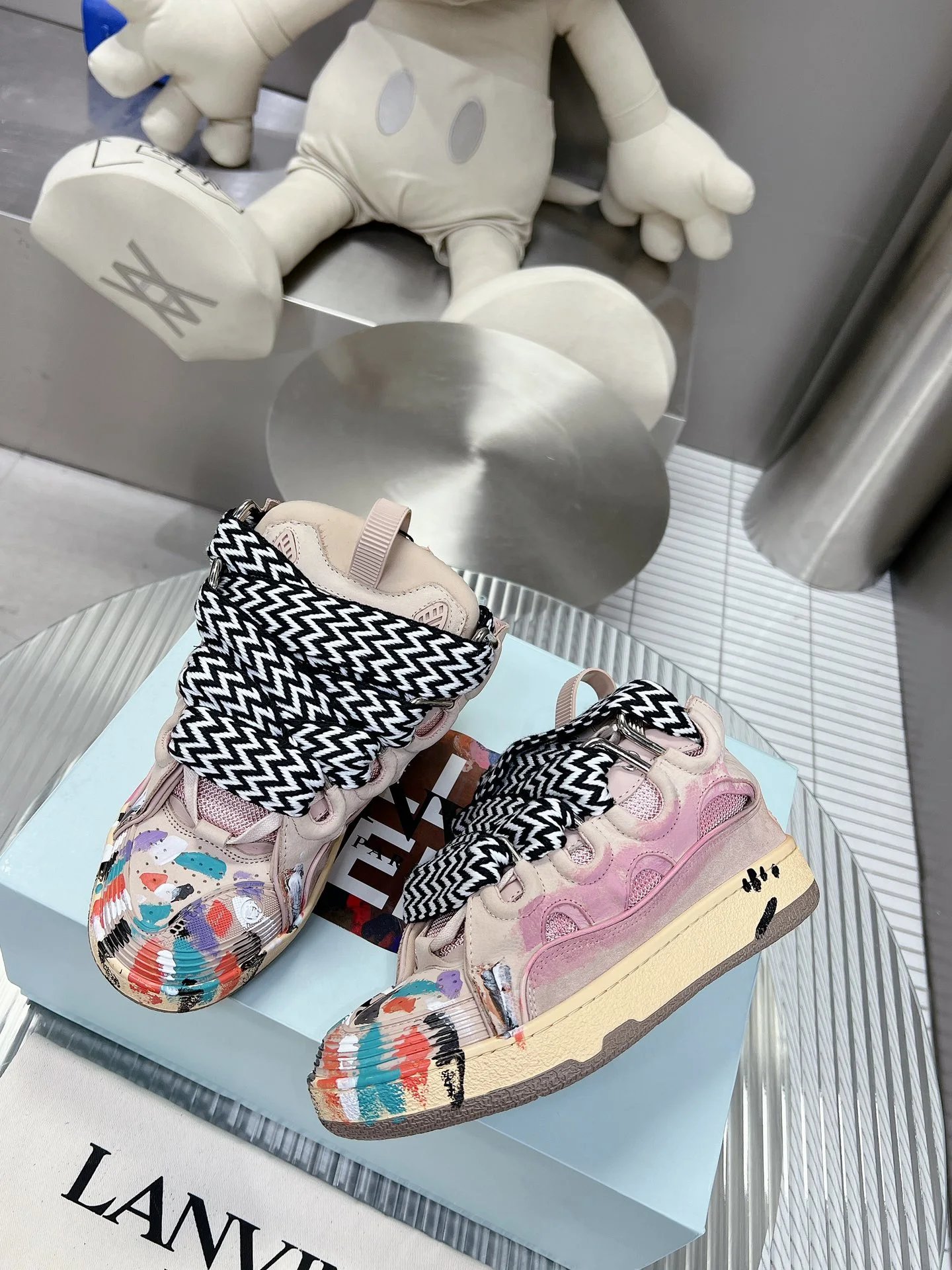 High quality shoes 001-XW