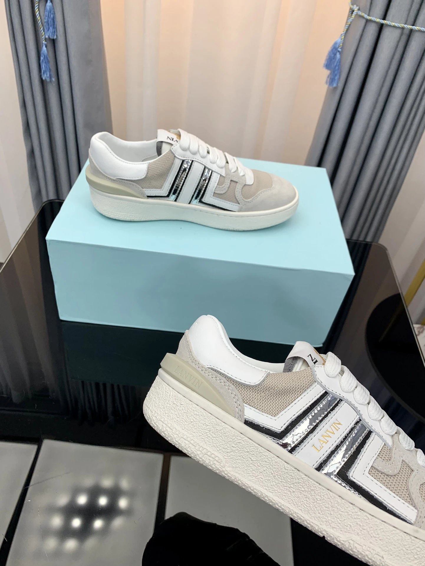 Freps - High Quality Shoes 001