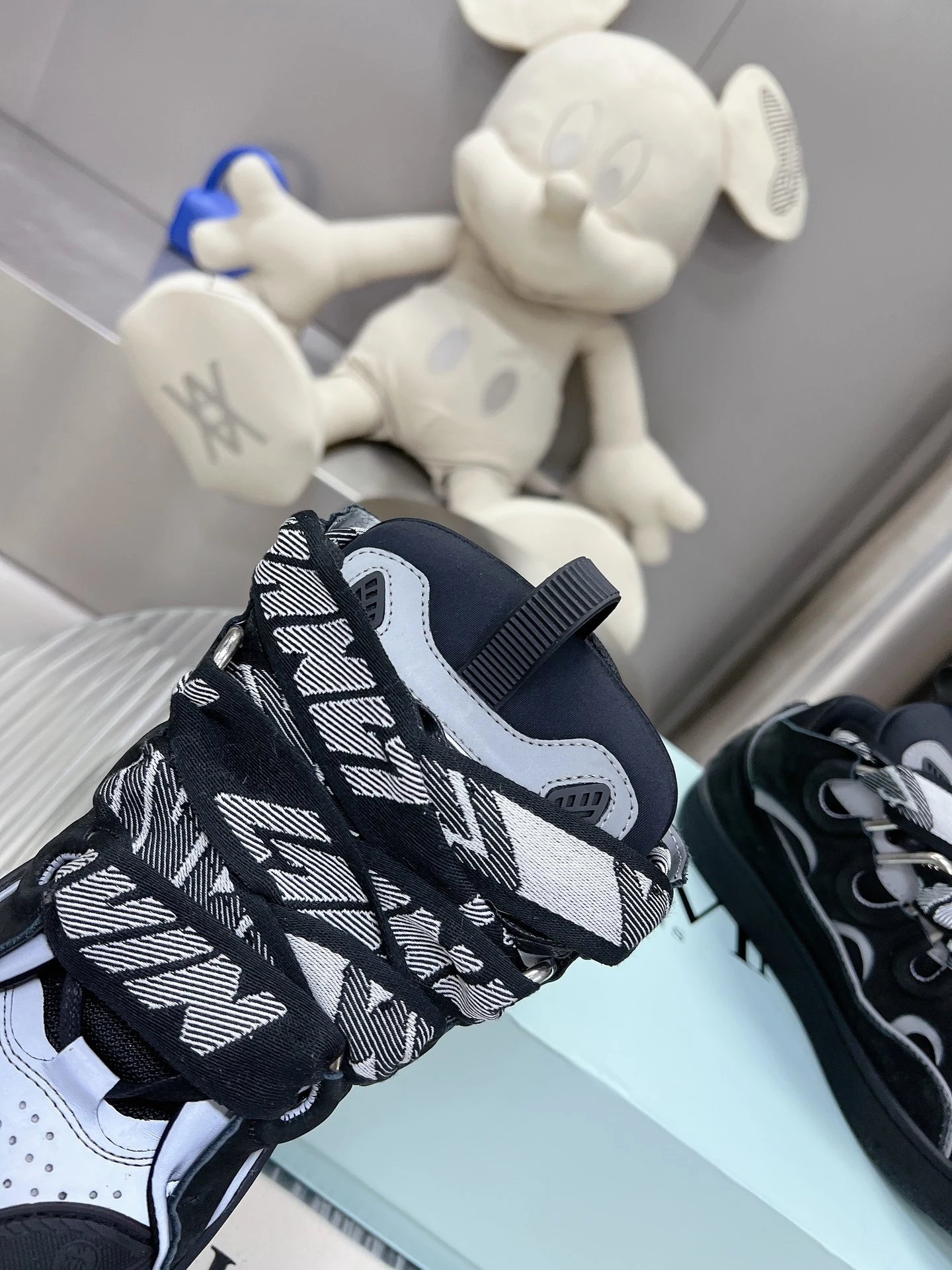 High quality shoes 028