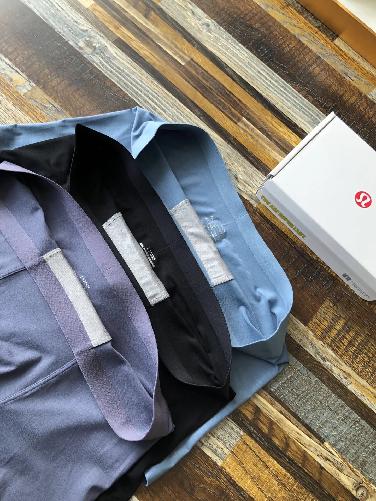 High quality men's underwear in a box of three, available in any color