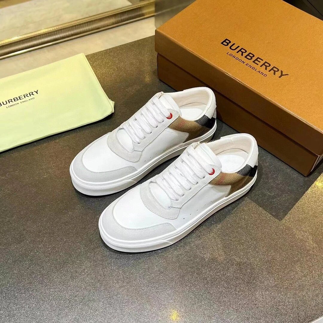 Sports and leisure shoes 013