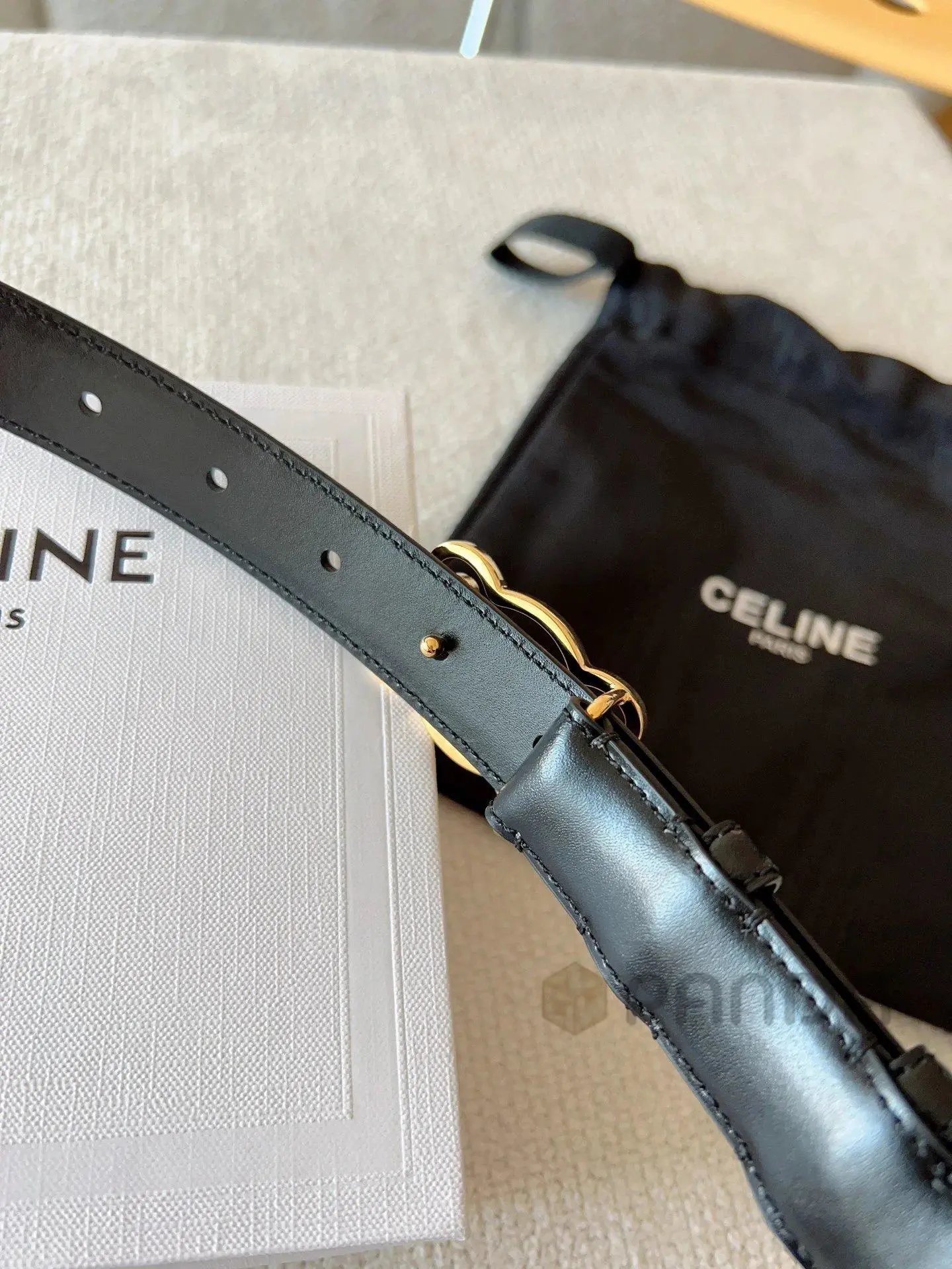 High quality, simple and refined women's waist belt 2 pcs add : 18030258501 if you need size guide