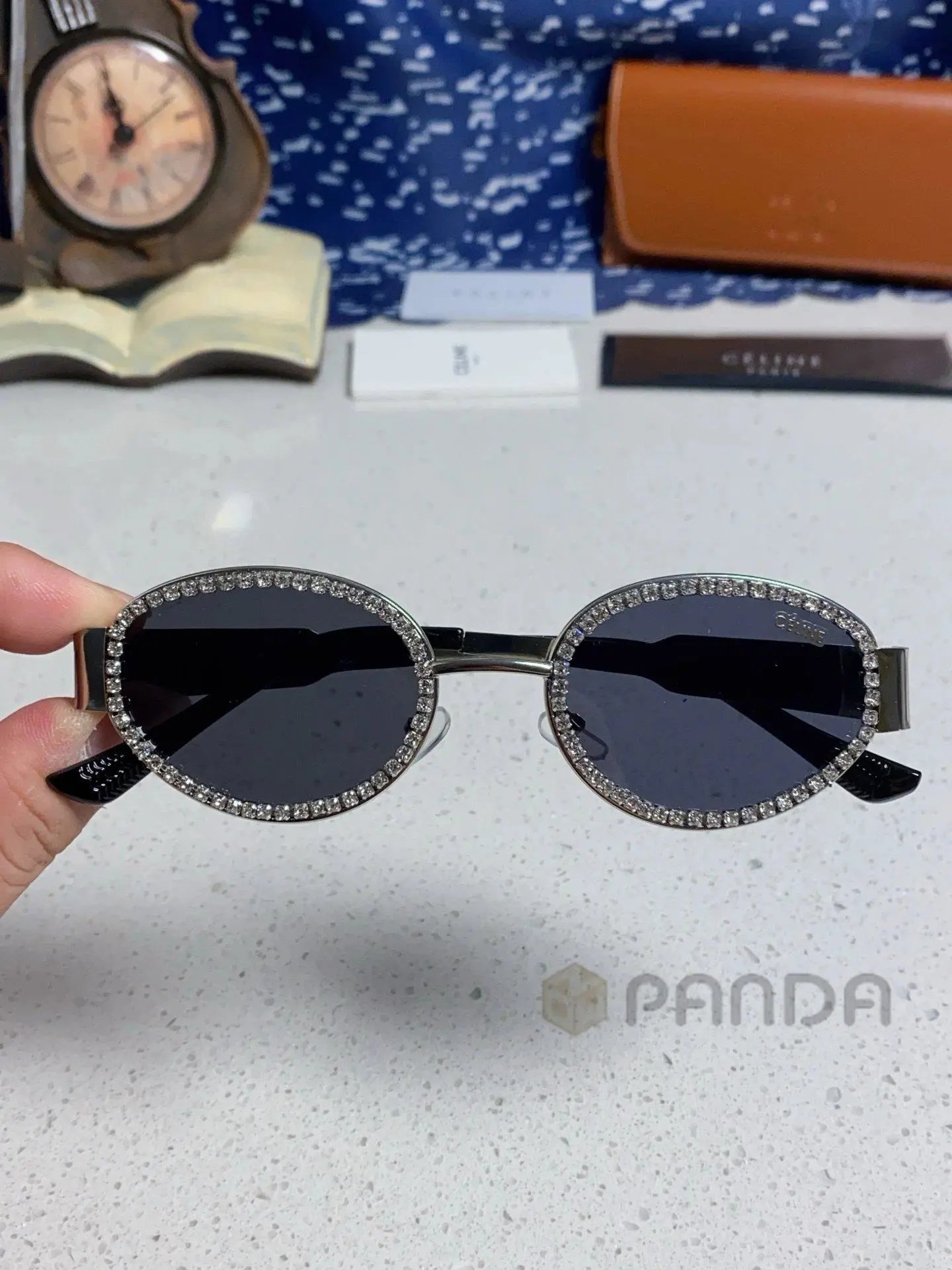 High quality thick framed gold label sunglasses 7 pcs add : 18859952090 if you need size guide