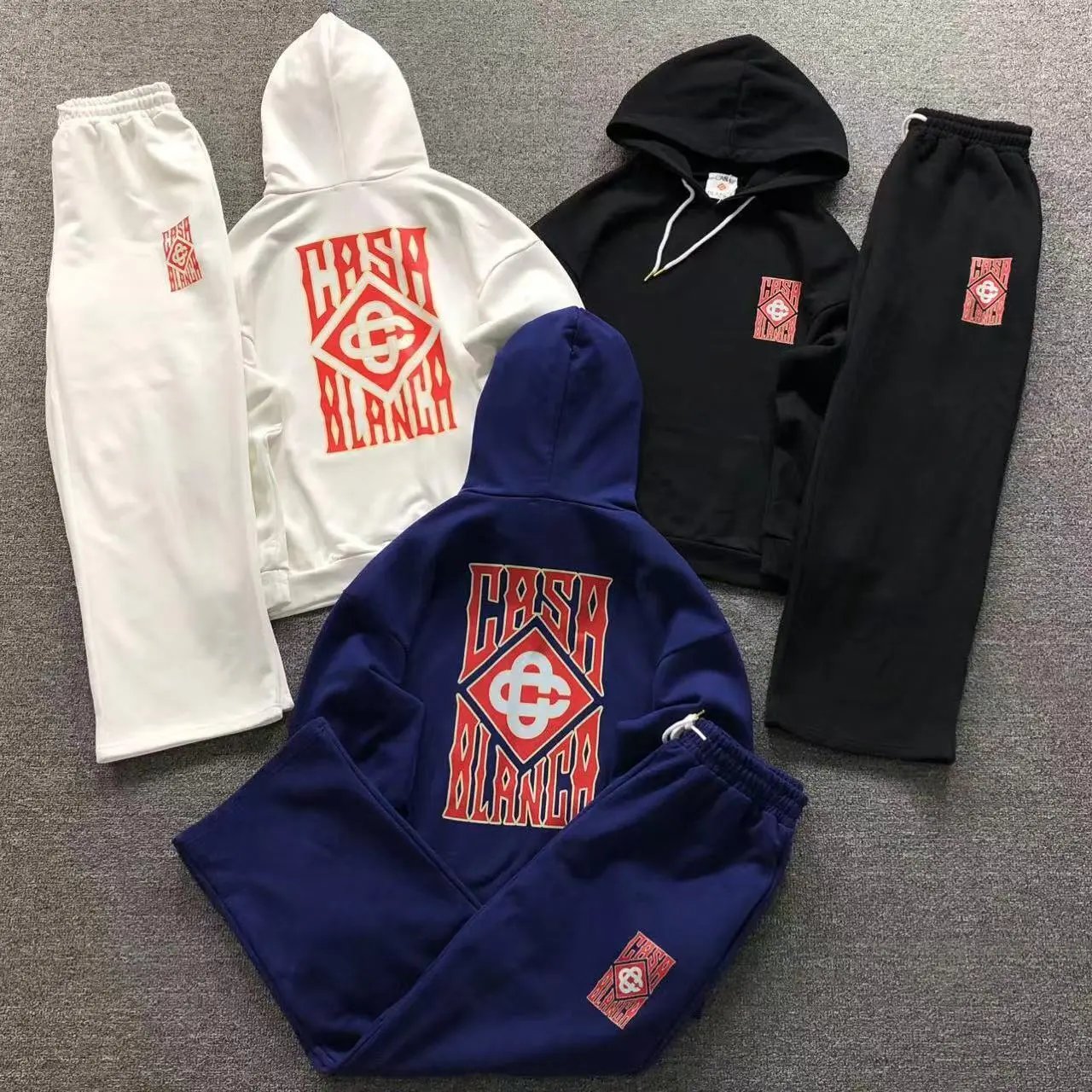 High quality casual versatile long sleeved hoodie hooded set sweatpants 1pls add : 18030258501 if you need size guide