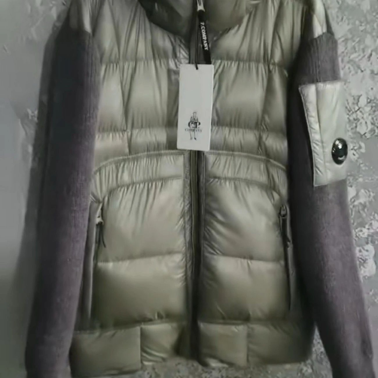 High quality quilted stand up collar down jacket
