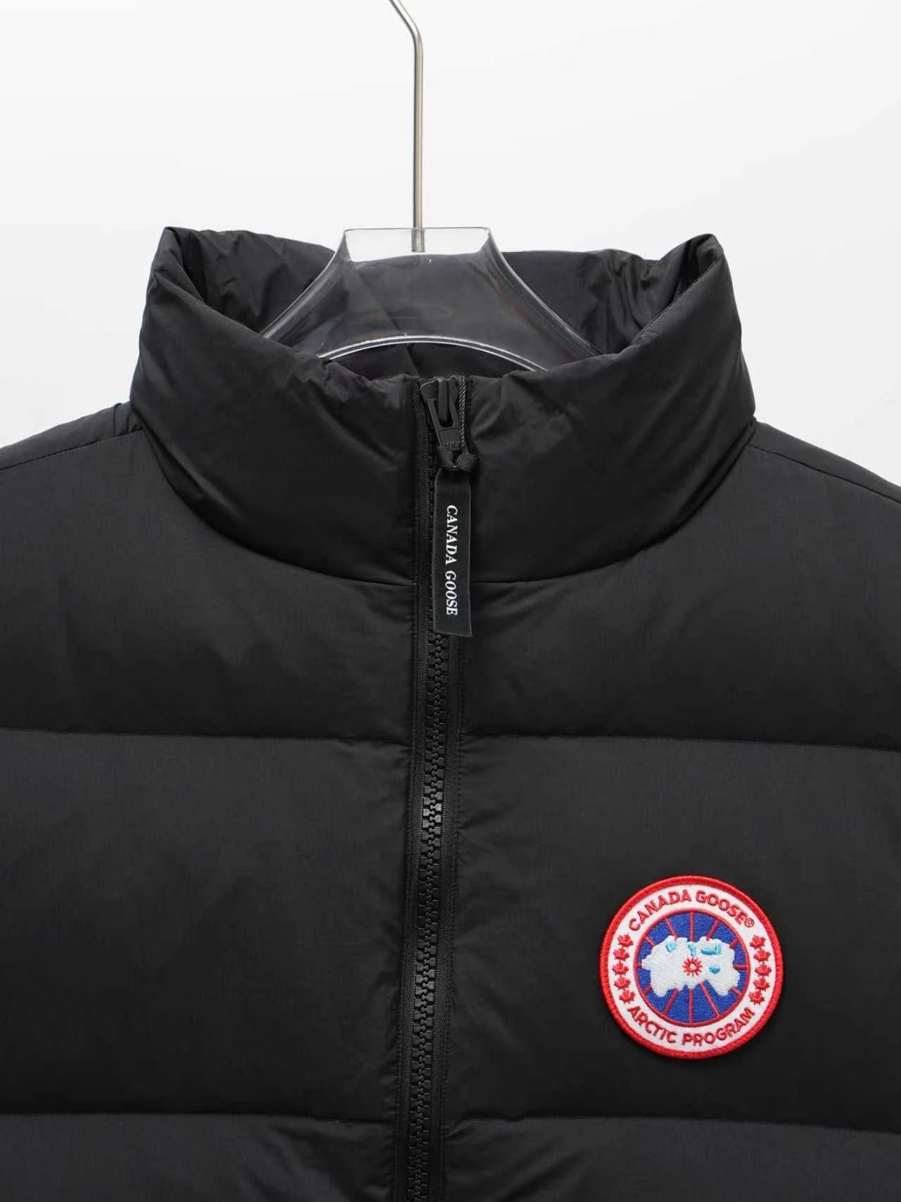 Autumn and winter zipper down jacket vest