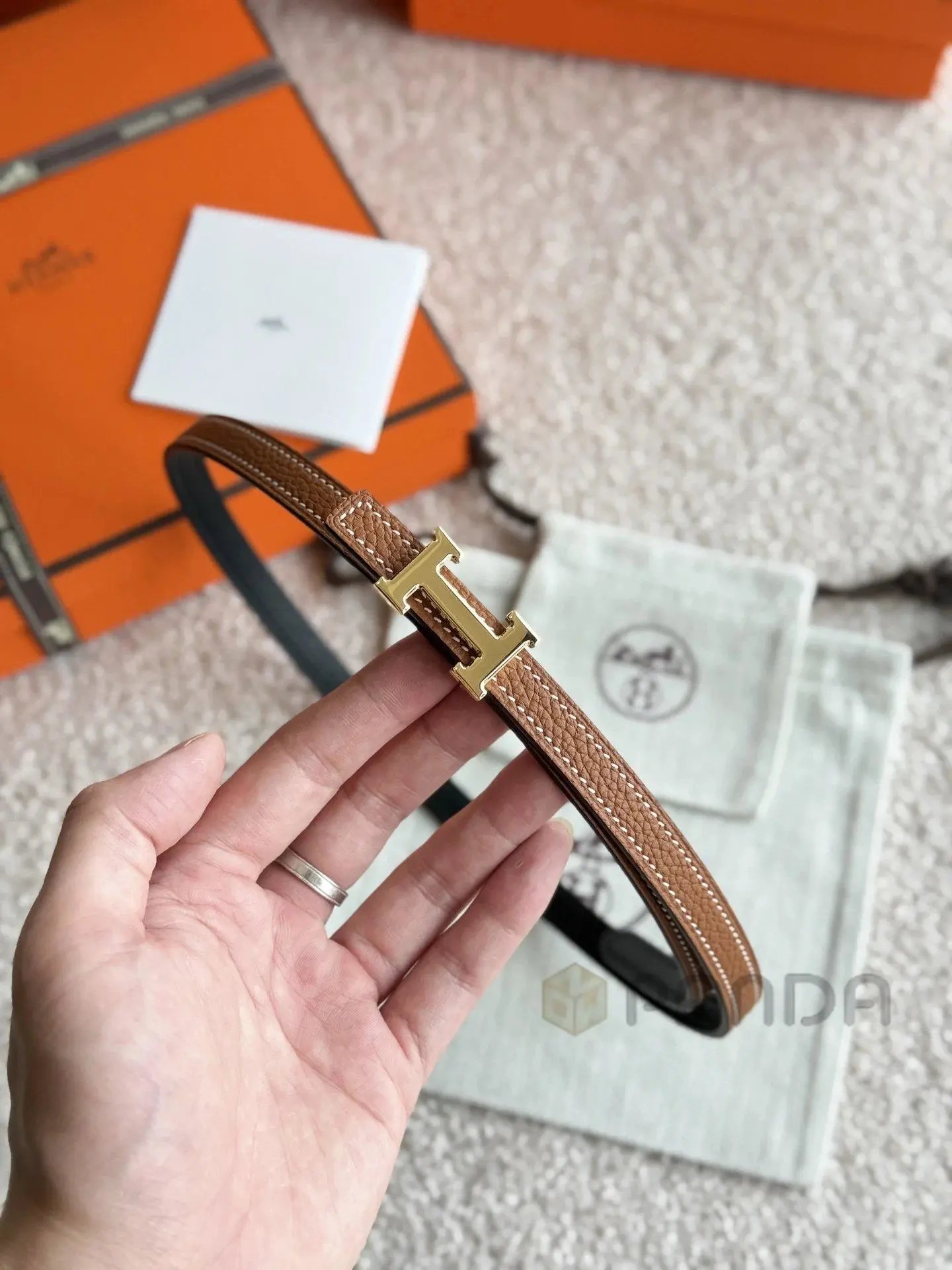 High quality, simple and refined women's waist belt 3 pcs add : 18859952090 if you need size guide