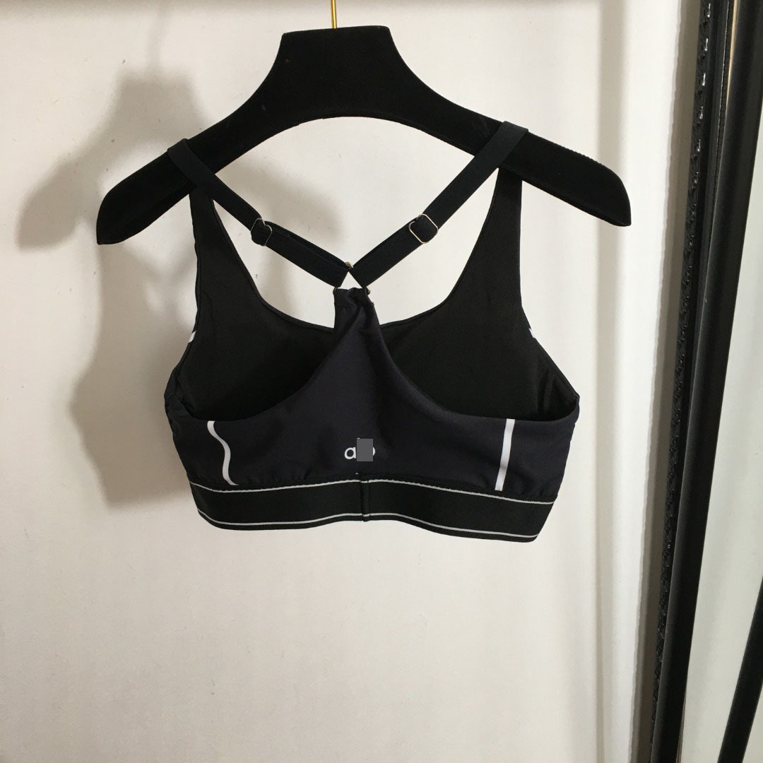 High quality sports high waist and hip lifting yoga pants set, please add : 18859952090 if you need size guide