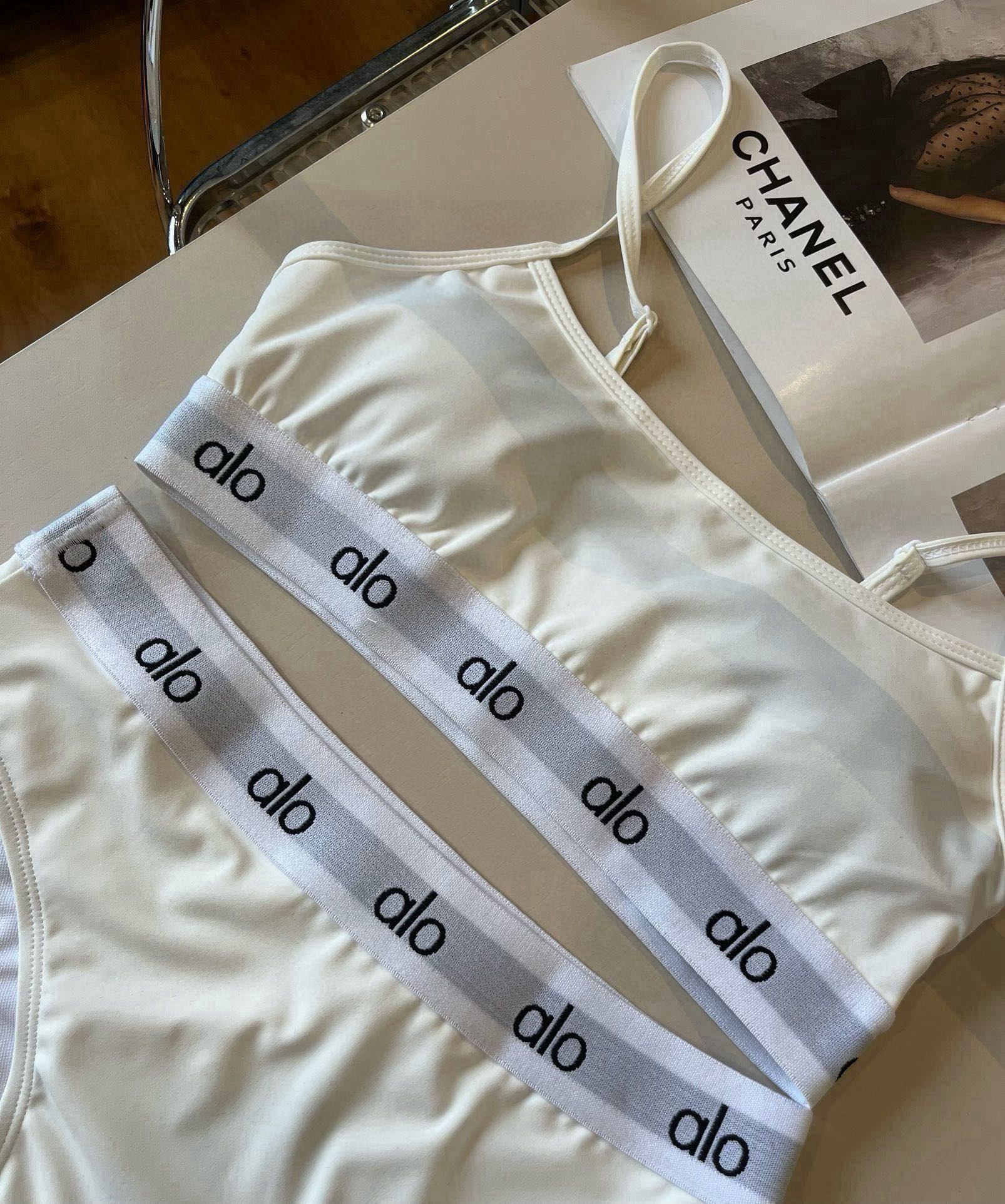 High quality bikini set 7pcs add : 18859952090 if you need size guide