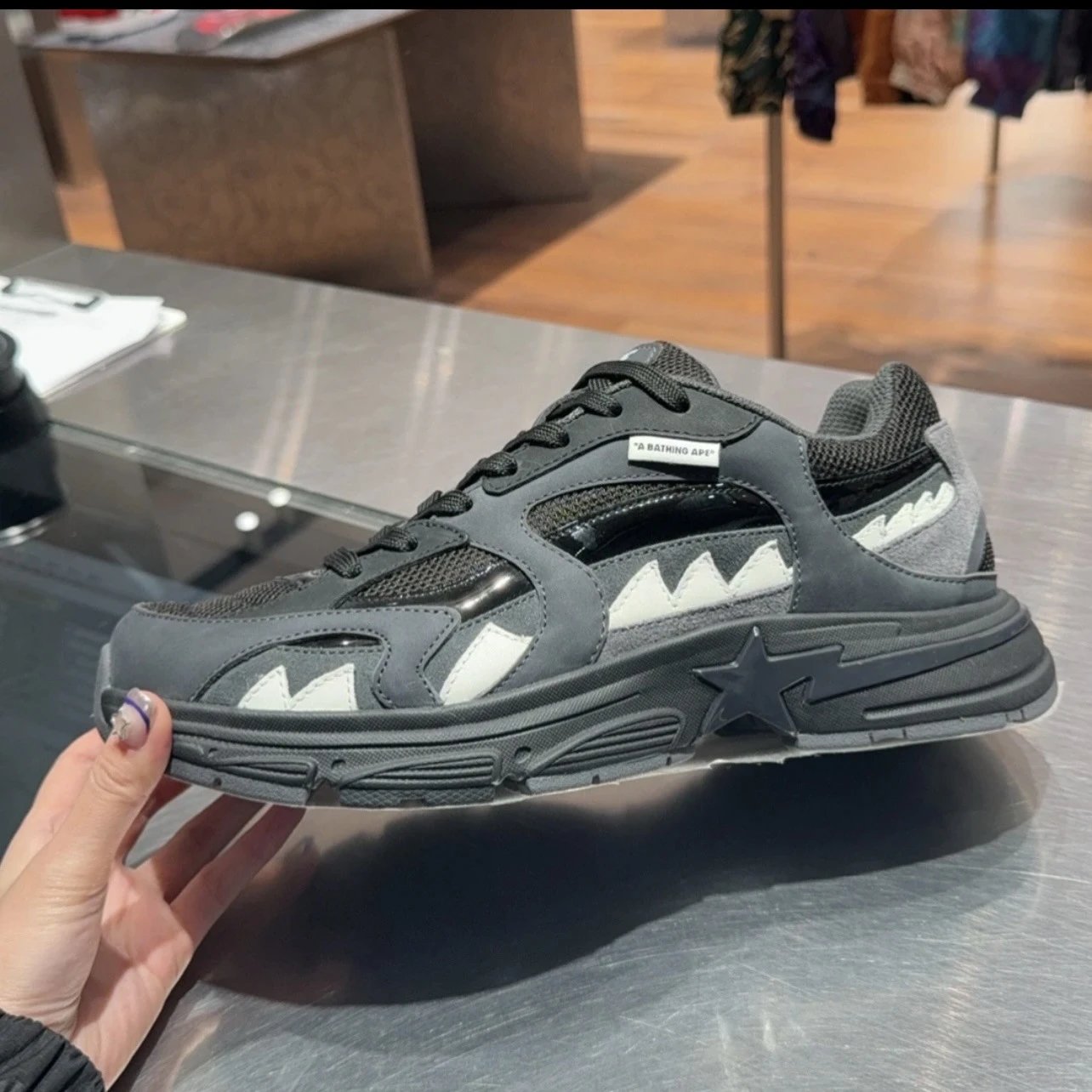 High quality and low cut casual sports shoes, board shoes, please add : 18859952090 if you need size guide