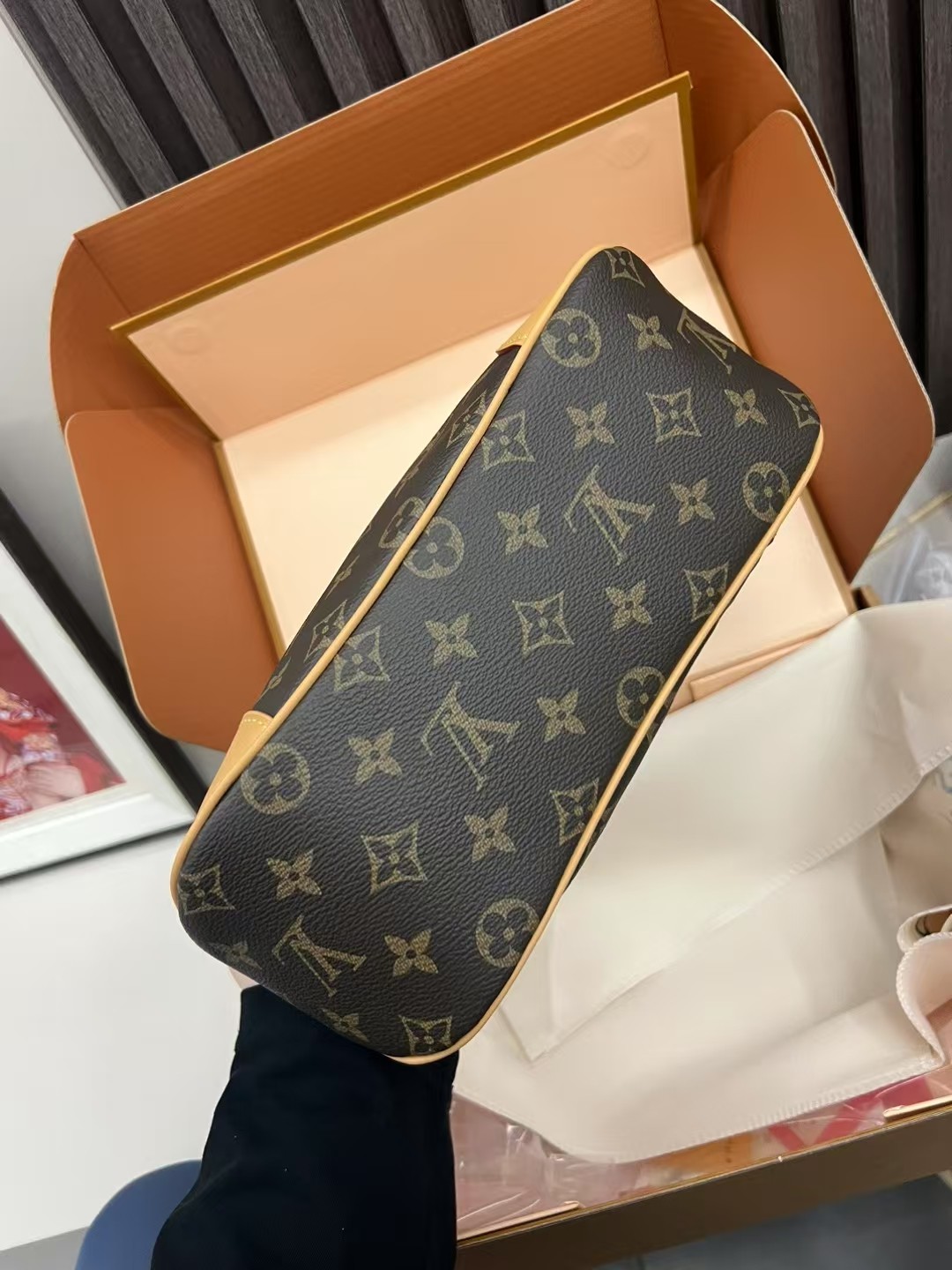 High quality crossbody bag 2