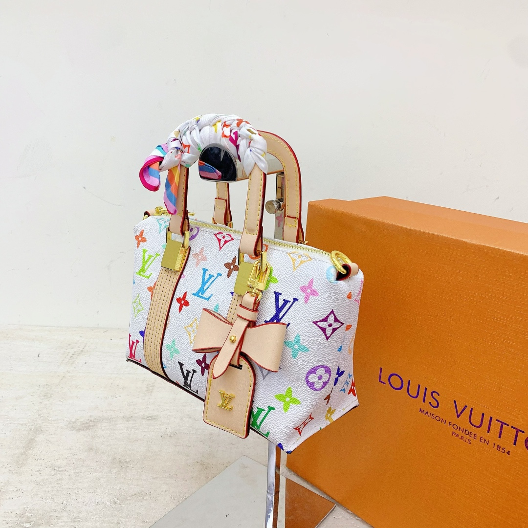 High quality crossbody bag 2