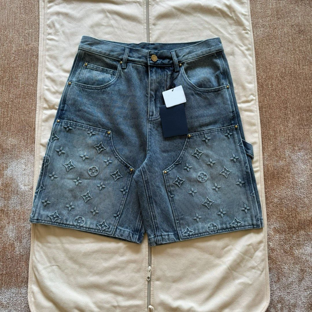 High quality denim shirt set, please add : 18030258501 if you need size guide